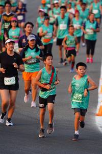 BIB: 52572, 53219, 1659
                            <button type="button" onclick="openModal(10510777)" class="btn btn-primary btn-sm float-right btn-popup" data-toggle="modal" data-target=".modal-high-quality">
                        <i class="fas fa-shopping-cart"></i> Add to Cart
                    </button>
                                            <button type="button" onclick="isThisMe(10510777, true)" class="btn btn-success btn-sm float-right btn-popup btn-isme hidden" data-toggle="tooltip" data-placement="bottom" title="นี่คือรูปของคุณใช่ไหม คลิกที่นี่เพื่อเอาเข้าอัลบั้ม">
                        <i class="fas fa-plus"></i> Add to album
                    </button>
                    <button type="button" onclick="isThisMe(10510777, false)" class="btn btn-warning btn-sm float-right btn-popup btn-isnotme hidden">
                        <i class="fas fa-ban"></i> Remove from album
                    </button>